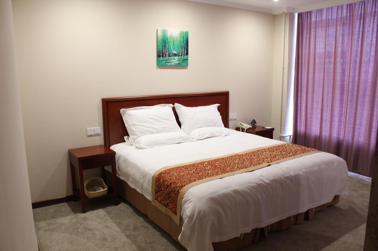 Greentree Inn Zhejiang Ningbo East Baizhuang Rd. Express Hotel Экстерьер фото