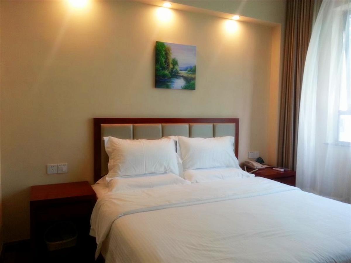 Greentree Inn Zhejiang Ningbo East Baizhuang Rd. Express Hotel Экстерьер фото